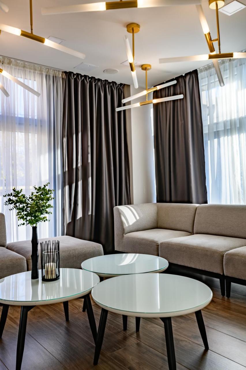 Hotel Silva Timişoara Exteriör bild